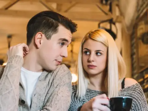 Sådan får du en narcissist til at fortælle sandheden: 14 taktikker