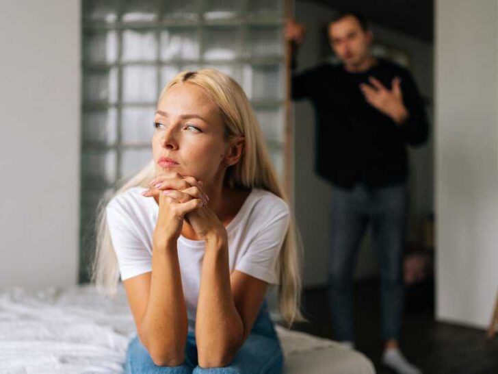 Hvad sker der, når du ignorerer en narcissist? 10 typiske reaktioner